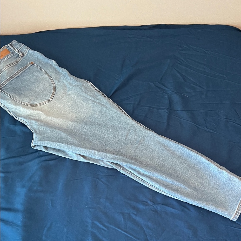 Light Blue Women's Jeans - Picture 4 of 4